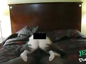 سینه کلان, سبزه, Rom ...