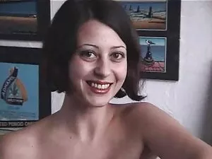کارلی خاکستری با بید ...