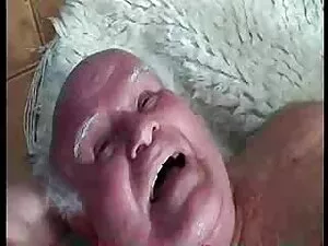 یک مرد رابطه جنسی دا ...